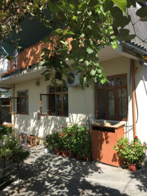 Prokhlada Guest House